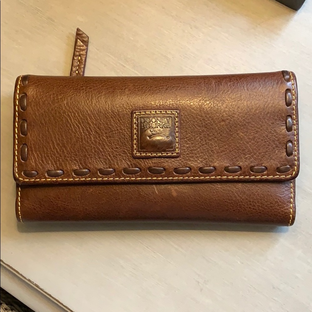 Dooney and Bourke Florentine Checkbook Wallet